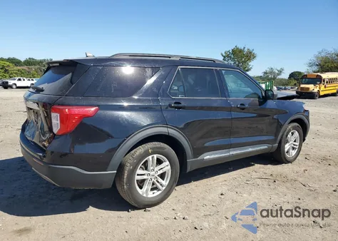 2021 Ford Explorer Xlt z USA, uszkodzony, nr VIN 1FMSK8DH2MGB34356